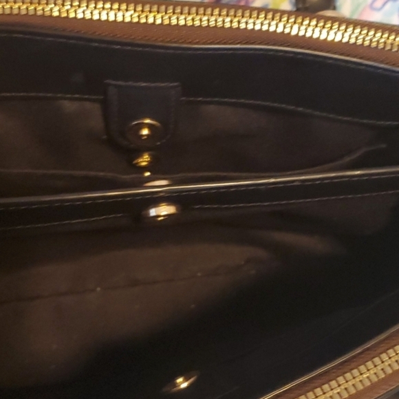 Coach SET! Convertible CROSSBODY Plus Matching Wallet wristlet! - Picture 5 of 16